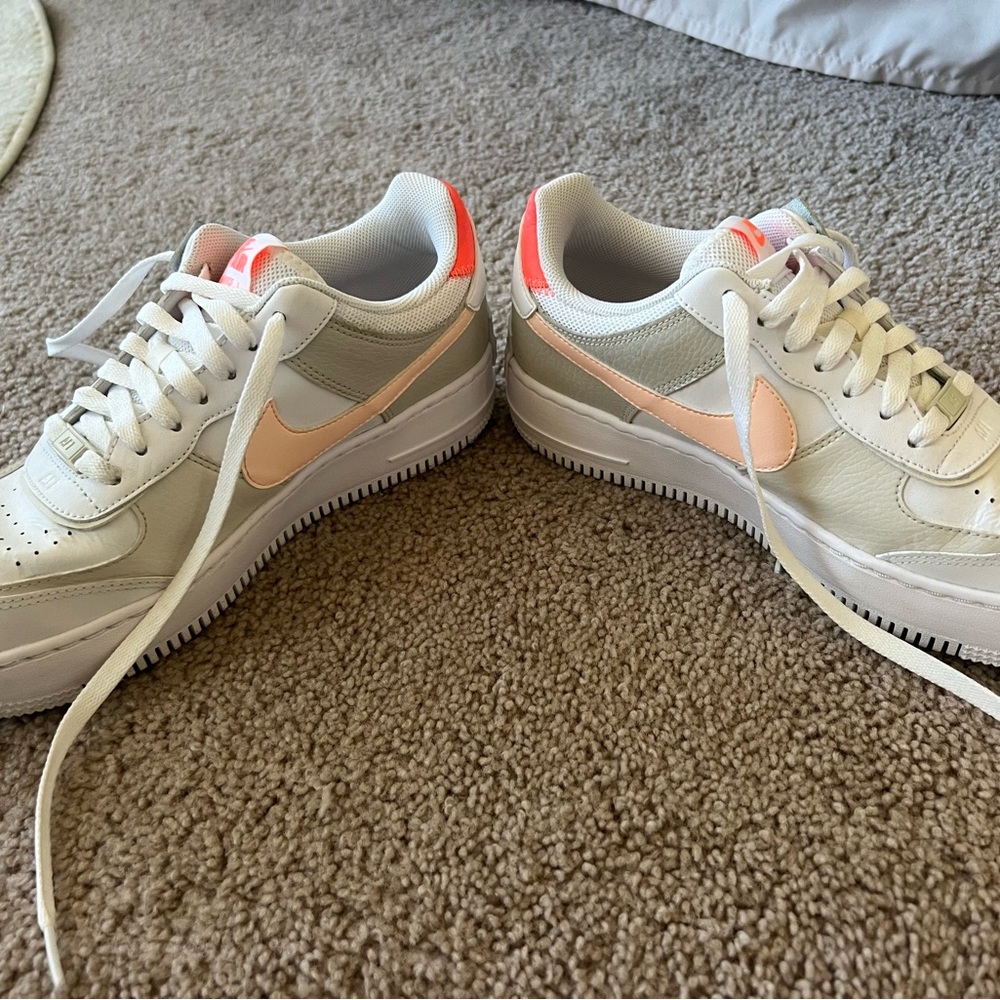 Women’s Nike Air Force 1’s. Size 9. Barely worn.